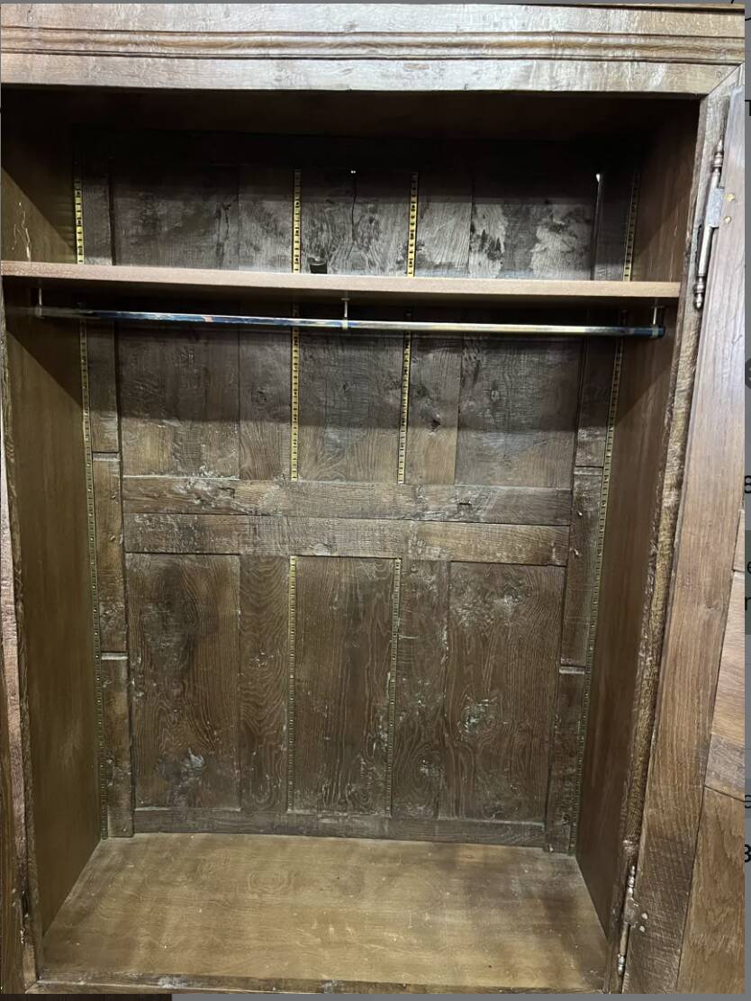 Louis XV carved wooden wardrobe from the 18th century