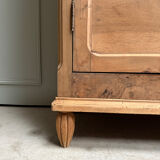 Old library with grilles (renovated)