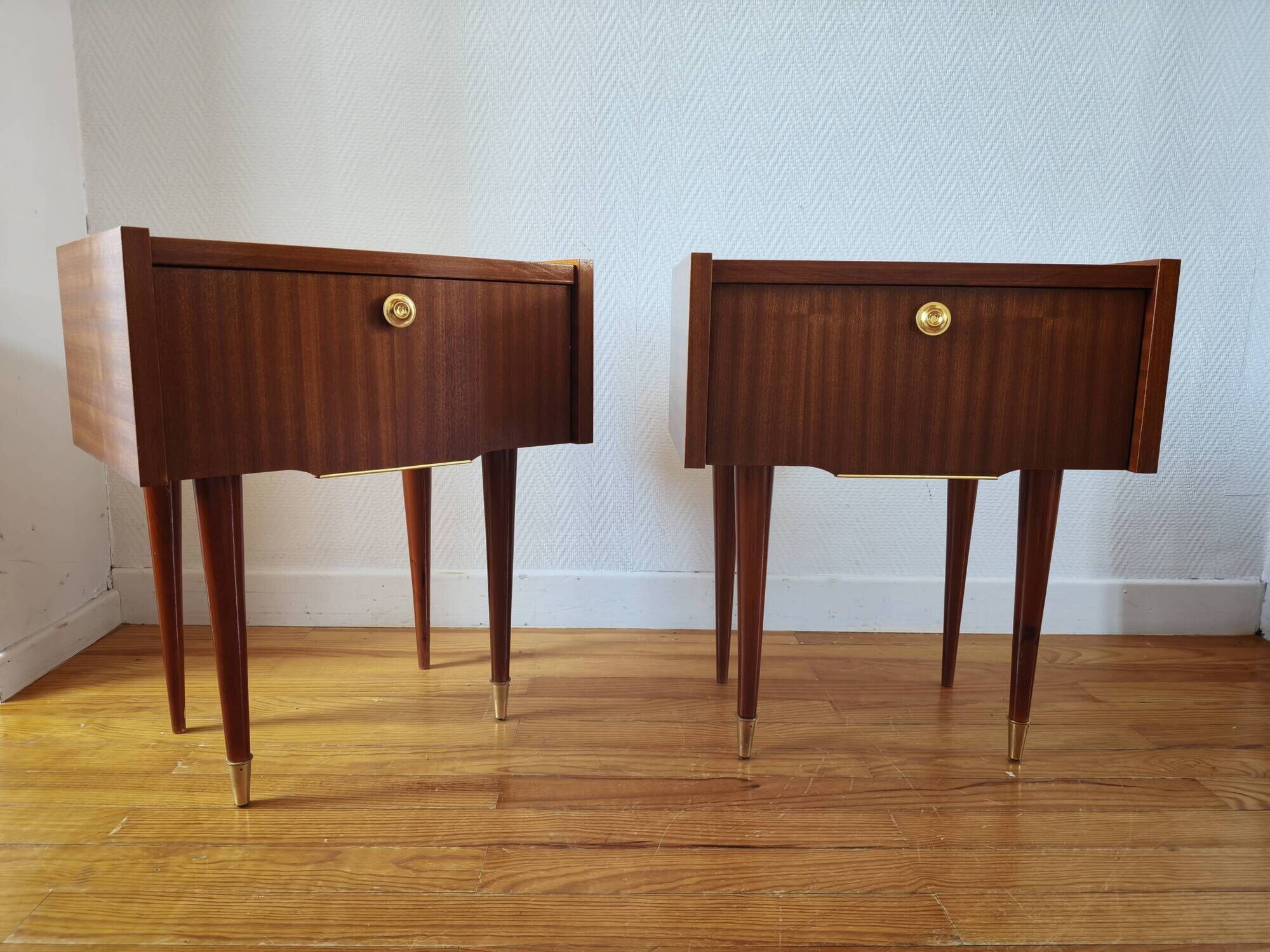 Paire de tables de chevet Mid-Century