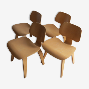 Set Of 4 Dcw Dining Chairs By Charles Eames For Vitra Plywood 1999