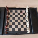 Chess game of the years with black lacquer and ivory board