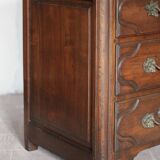 Wooden chest of drawers with 4 drawers in Louis XV style