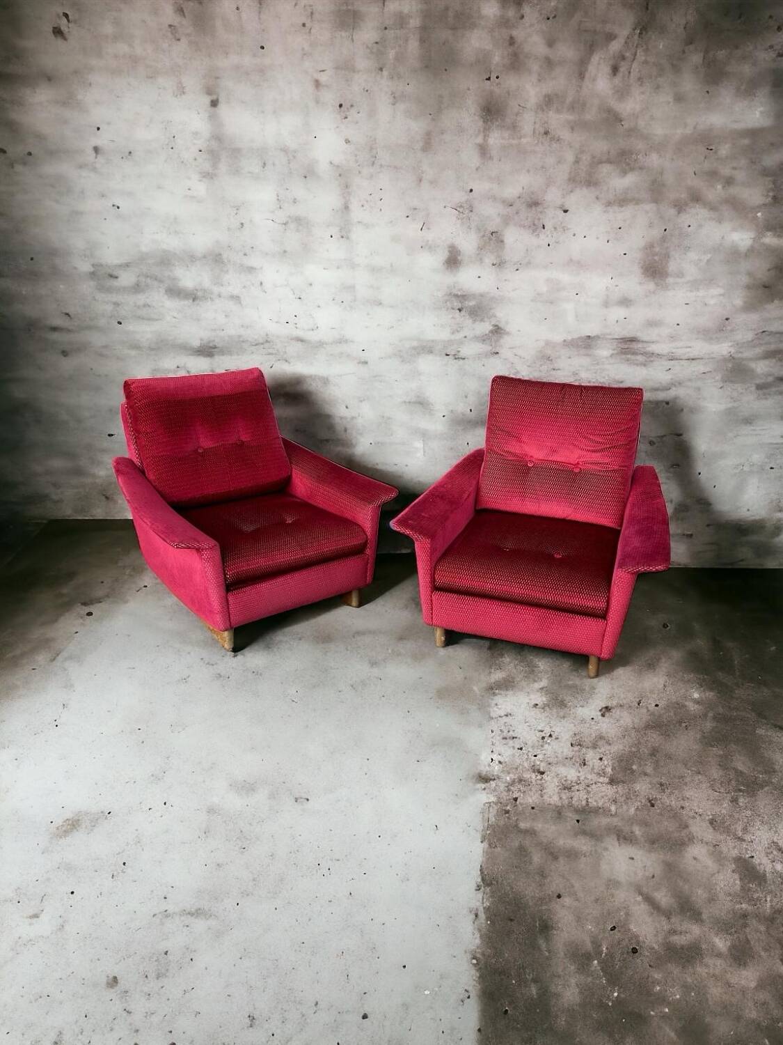 Pair of vintage comfortable armchairs in fabrics probably italian from the 1950s-60s