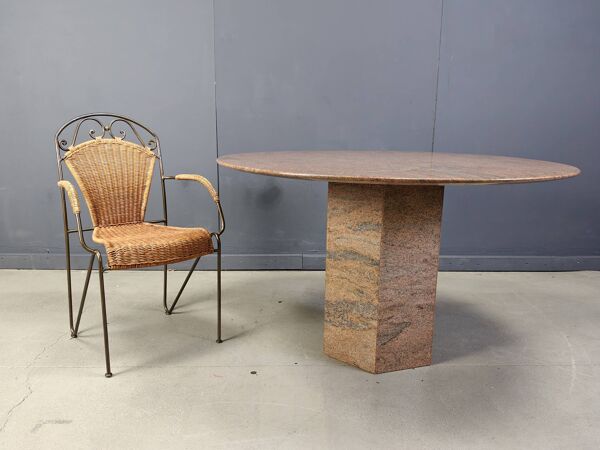 Table à manger vintage en granit