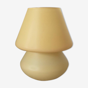 Lampe champignon jaune pâle