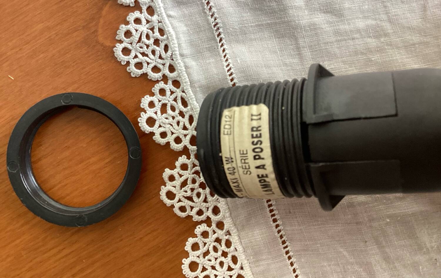 Poirson wooden table lamp base