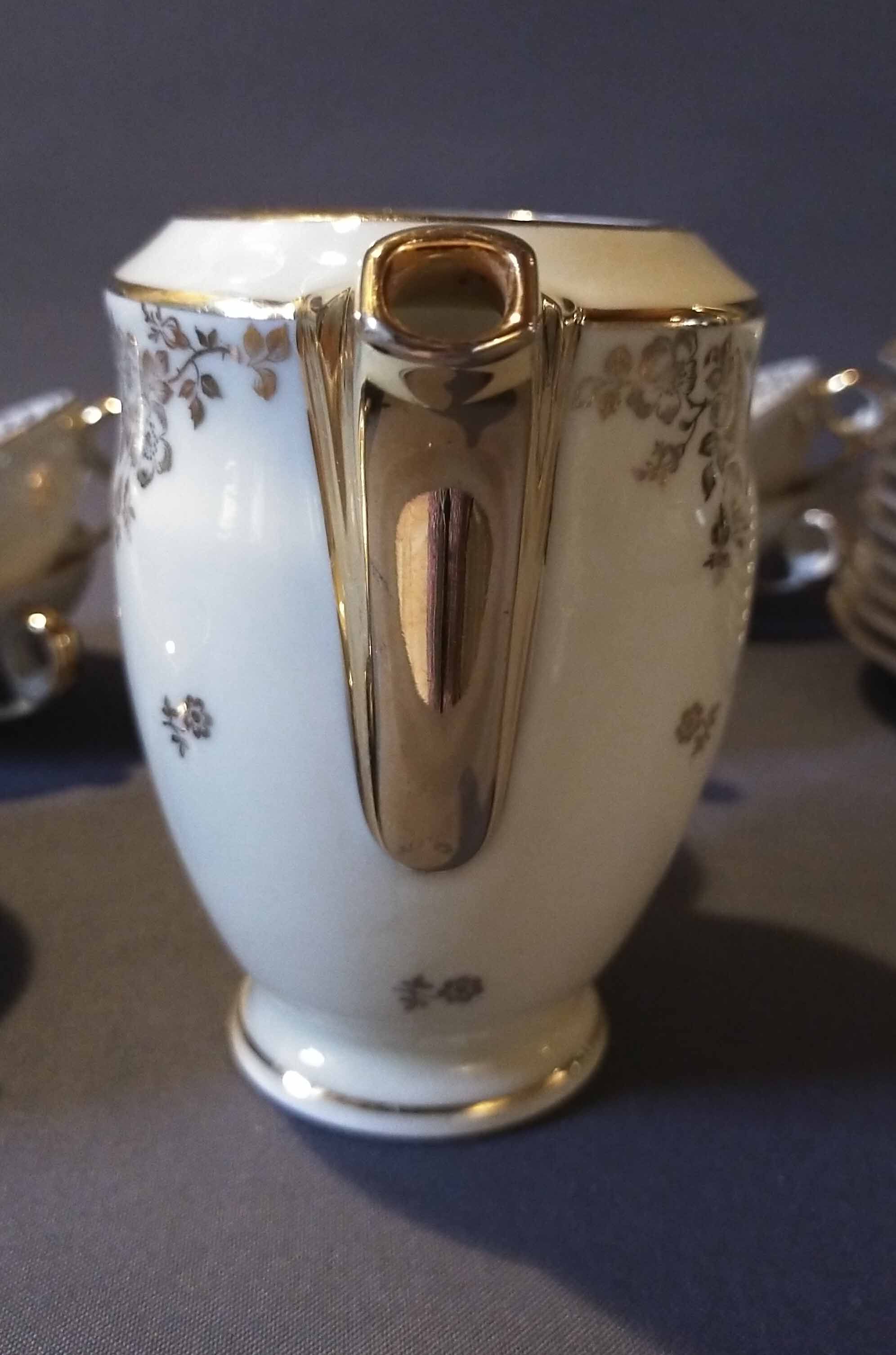 10 cups and tea saucers Limoges porcelain DRB Manufacture decor signed JS