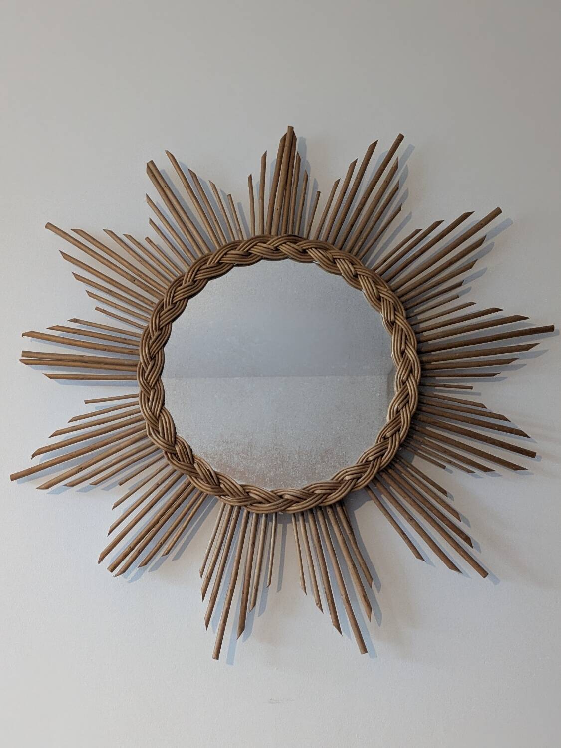 Miroir soleil en rotin