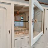 Old buffet