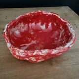 Fruit basket in red and white ceramic