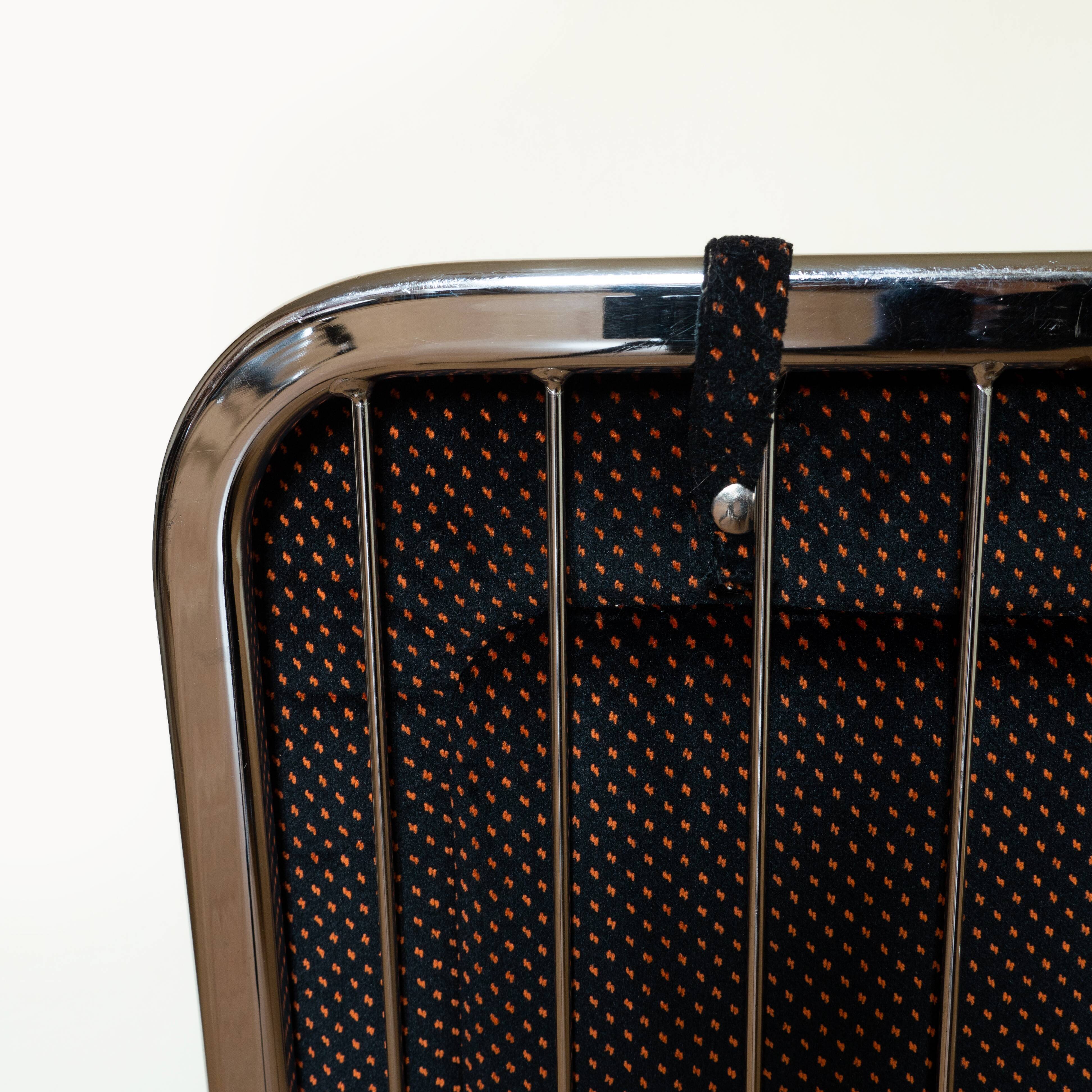 Lot 4 chrome metal chairs, black velvet cushion