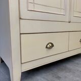 2-door cabinet