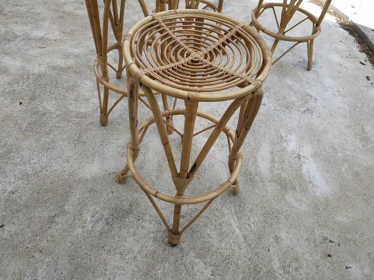 4 vintage rattan stools