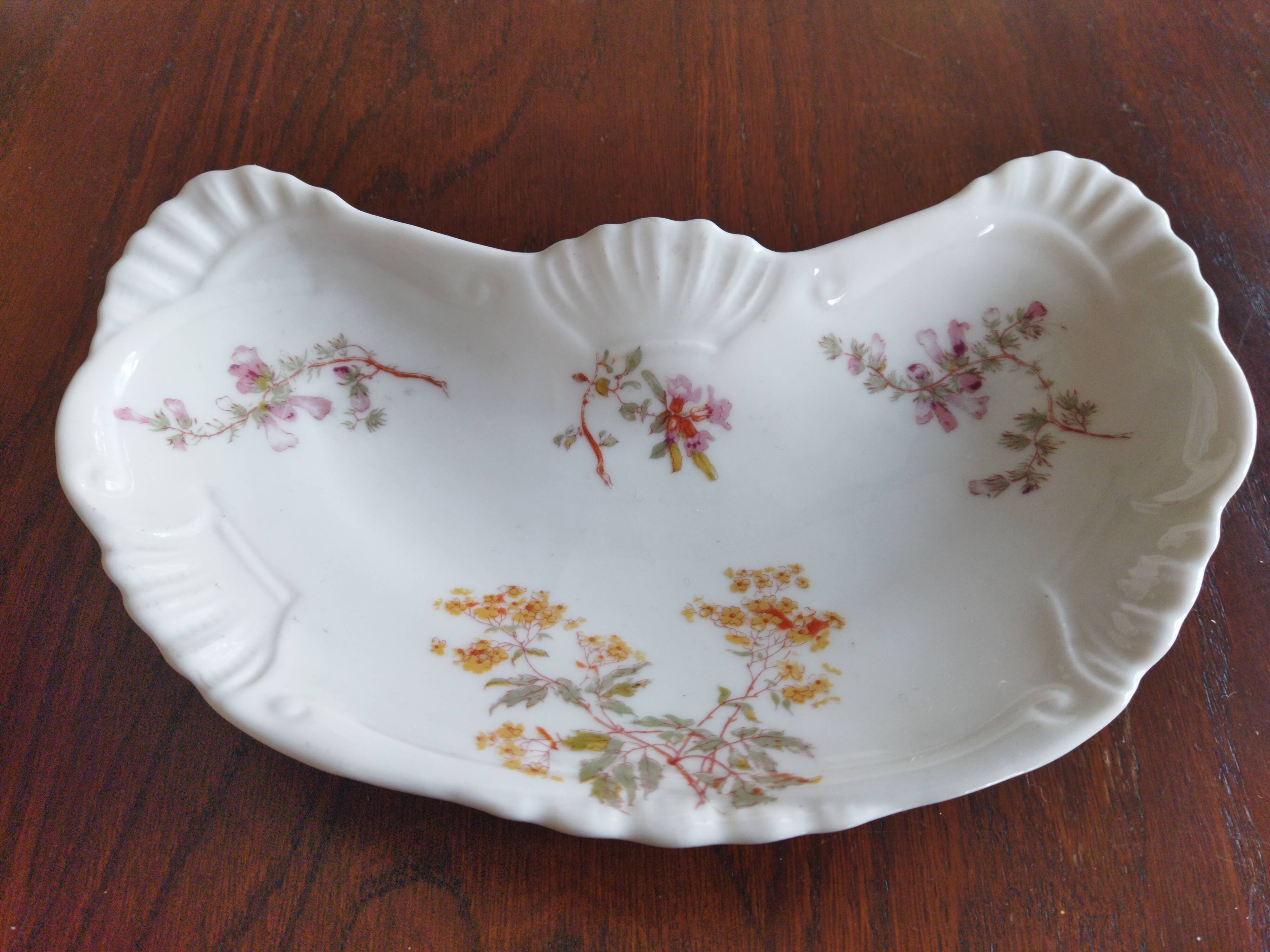 Porcelain mignardise service by Jean Pouyat (ca. 1900) Limoges