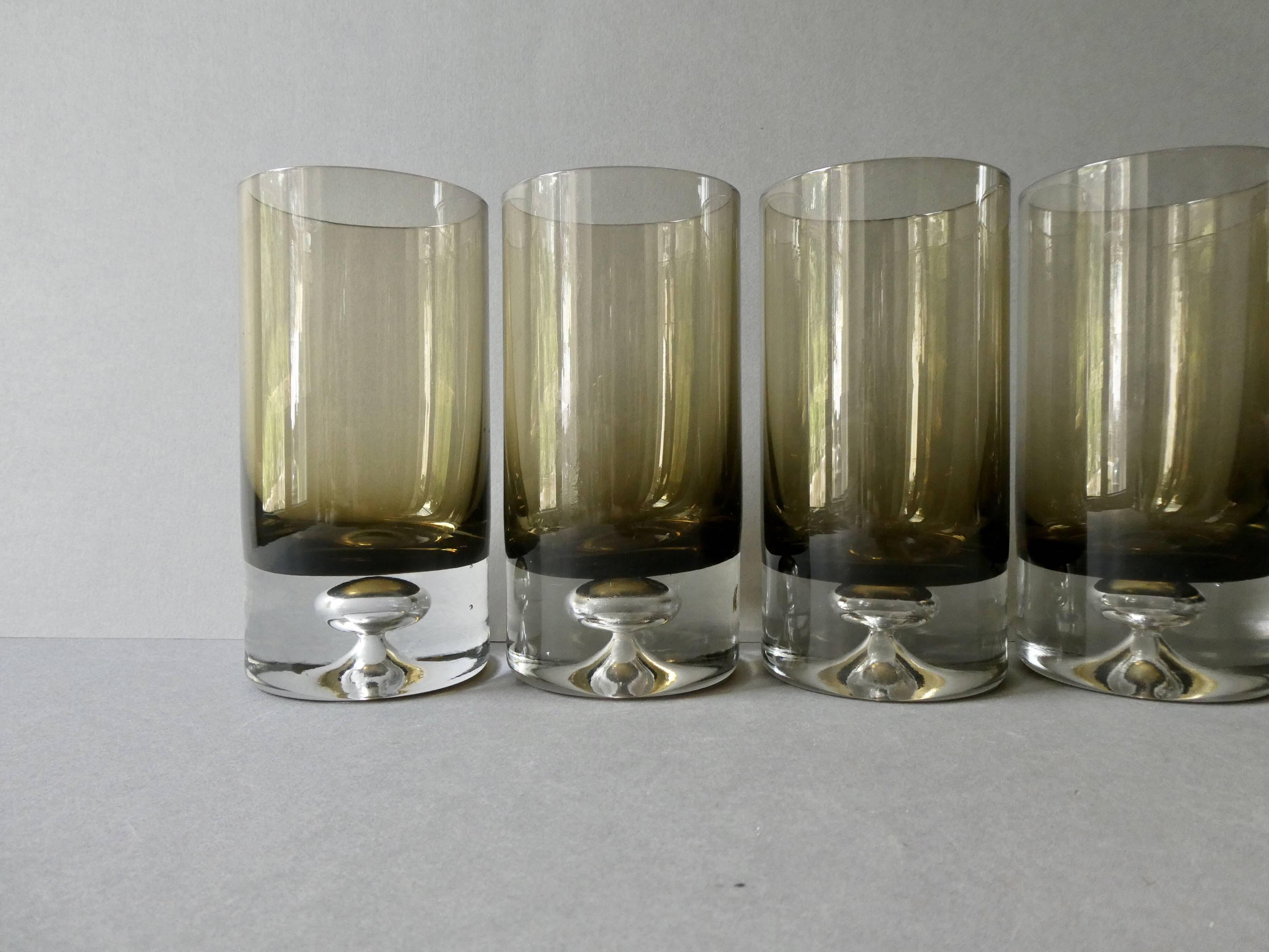 6 grands verres base bullée, verre fumé, années 60