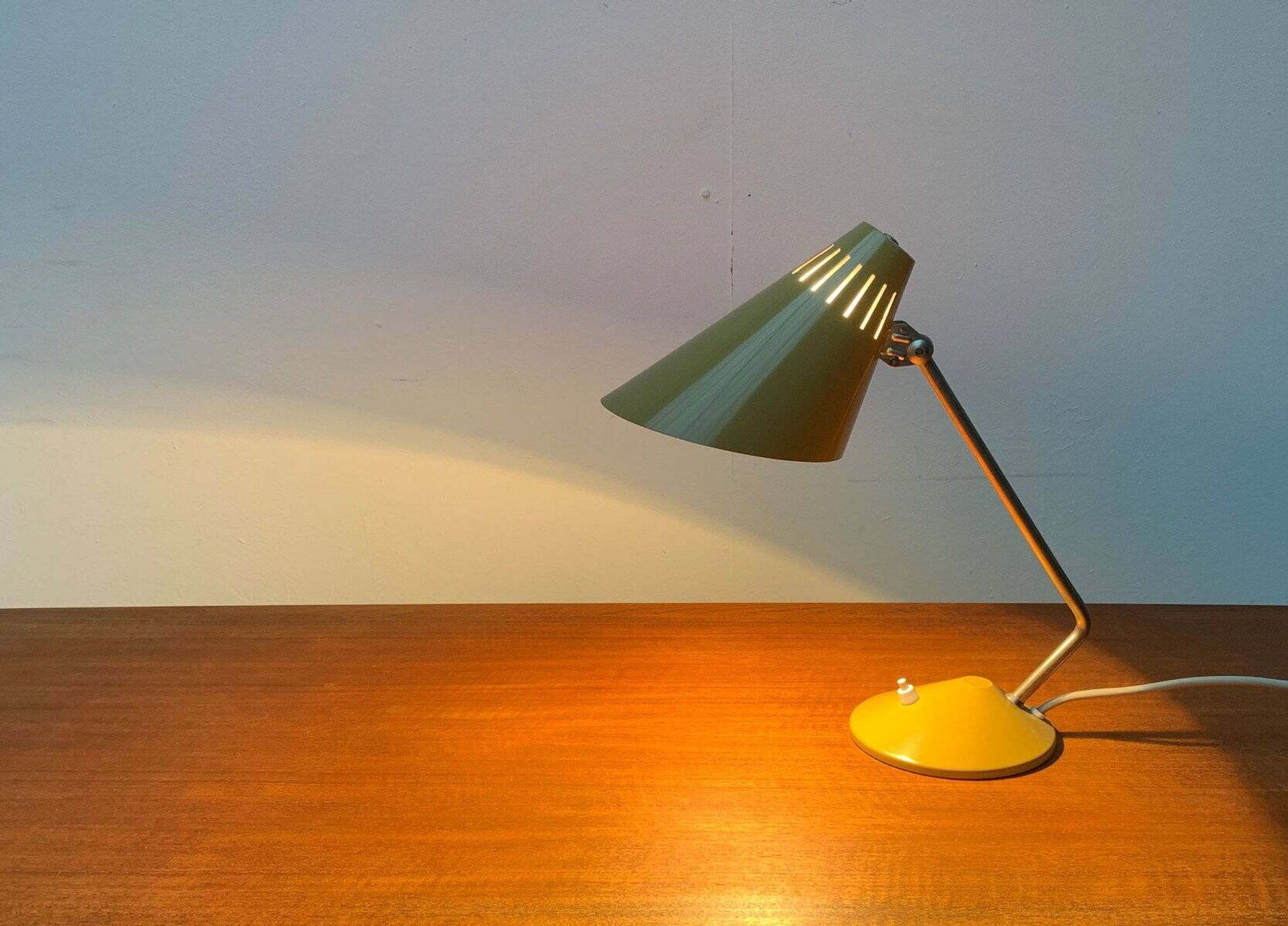 Lampe de table mid-century