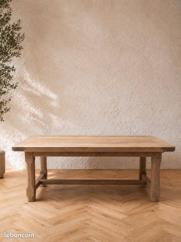 Solid oak farmhouse table – authentic charm