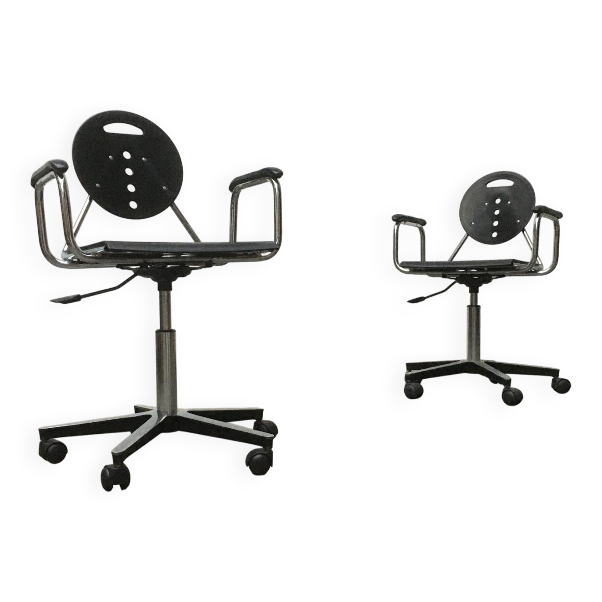 Postmodern Italian swivel chair Charlie by Carlo Bimbi & Nilo Gioacchini for Segis, 1980s.