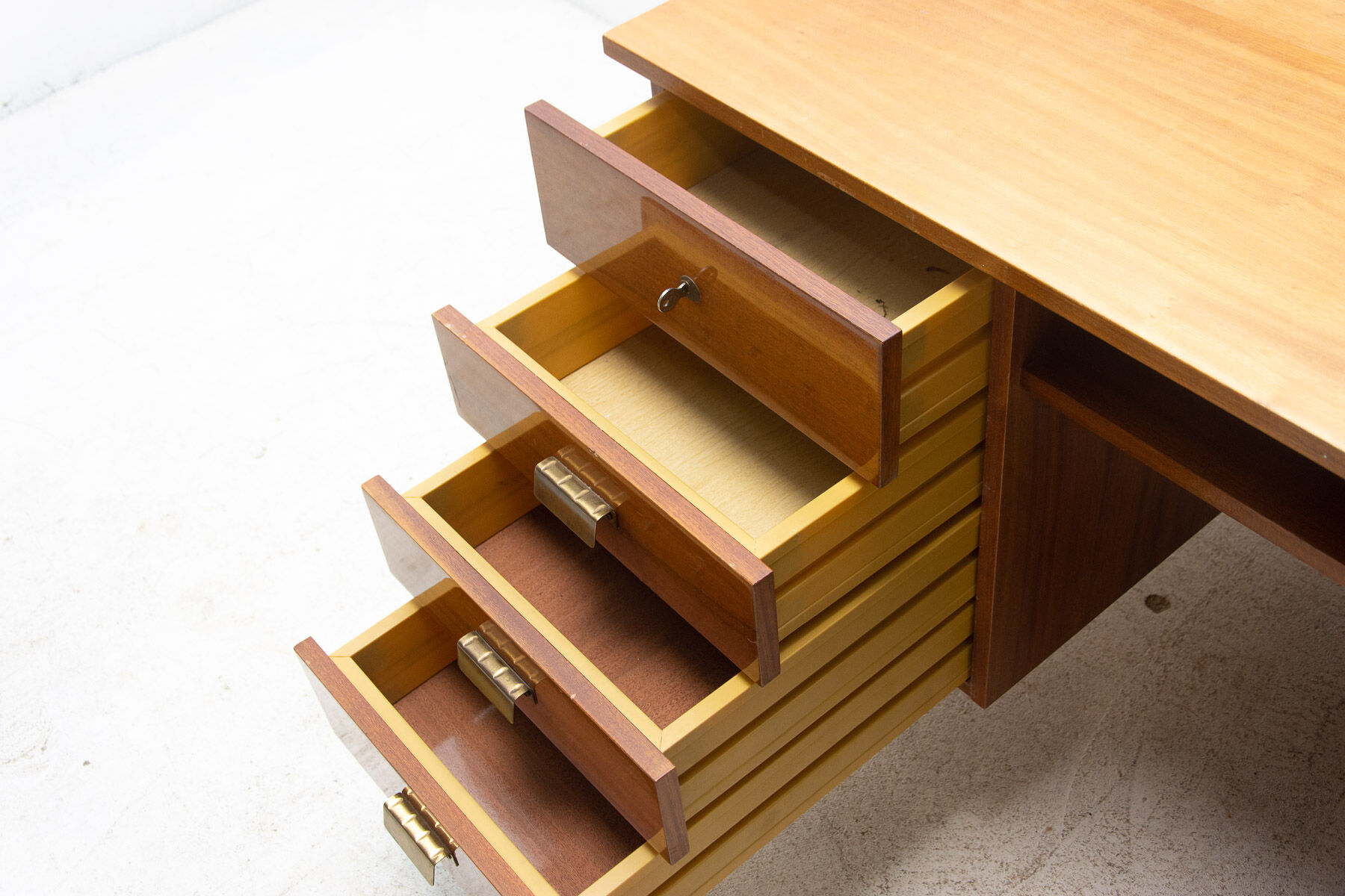 Vintage writing desk, 1970´s, Czechoslovakia