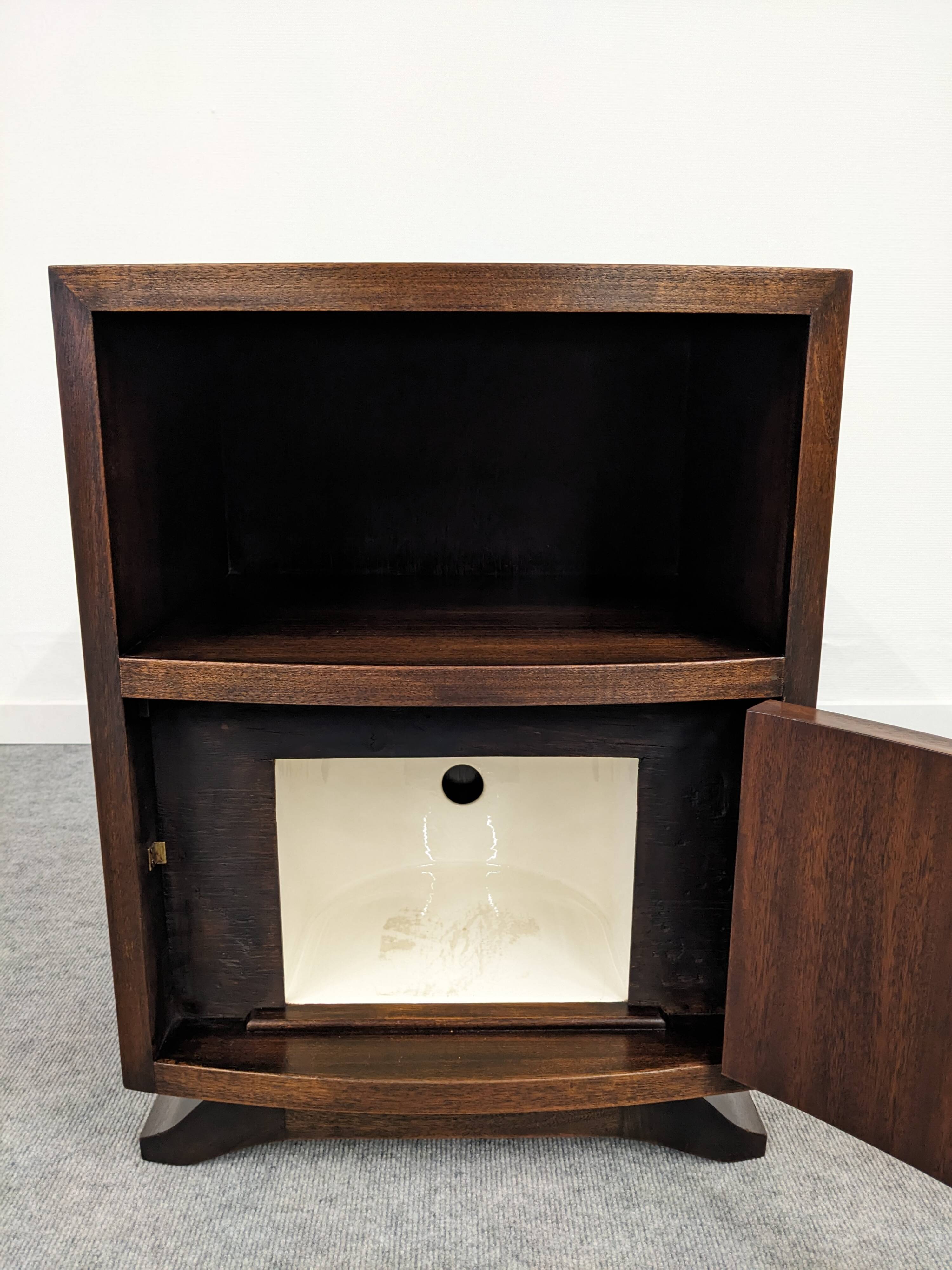 Pair of Art Deco rosewood bedside tables circa 1930