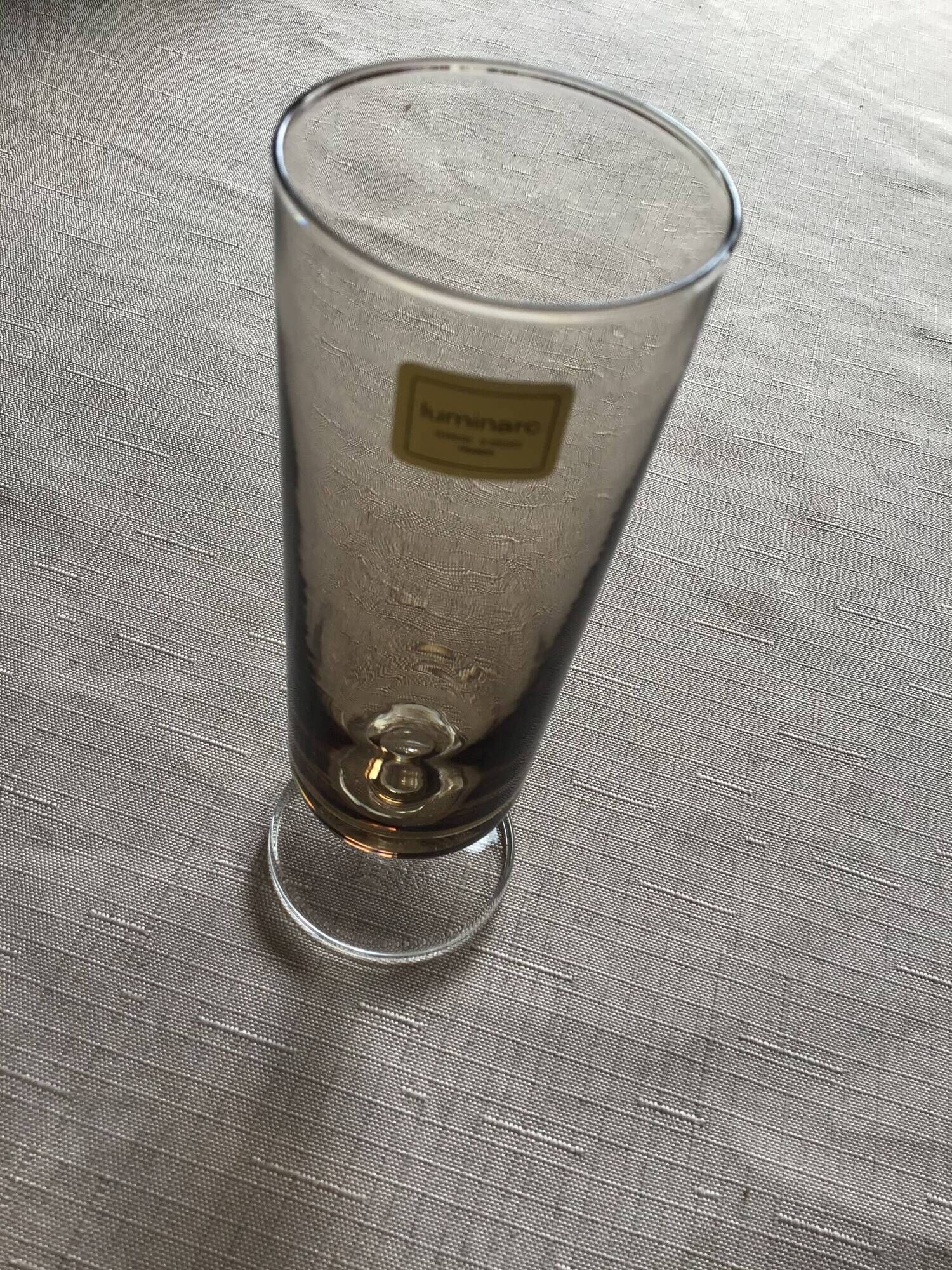 12flutes a champagne model suede at Lumirac in smoked glass