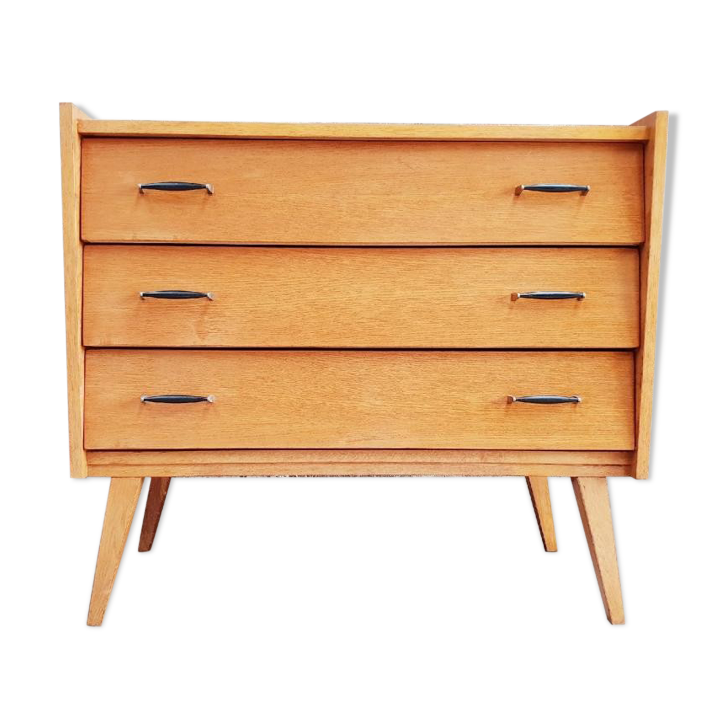 Vintage chest of drawers