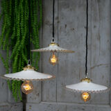 Suspension with lace opaline lampshade