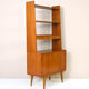 Bibliothèque vintage avec compartiment de rangement