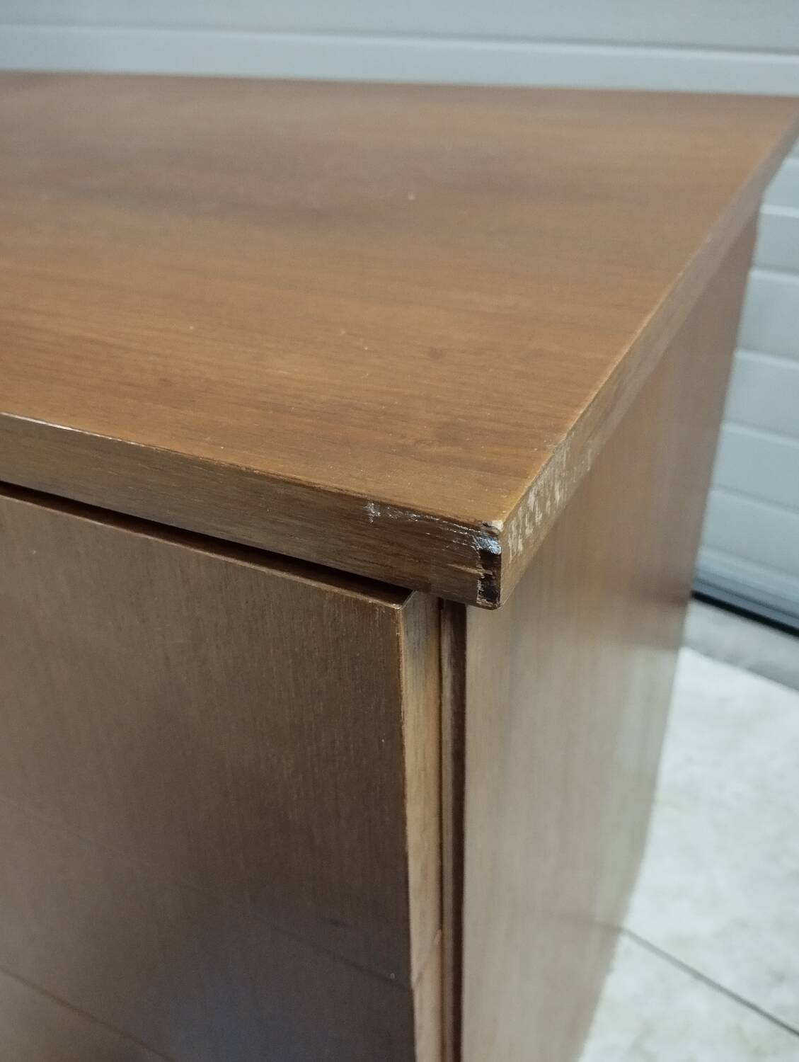 Scandinavian chest of drawers with 8 drawers