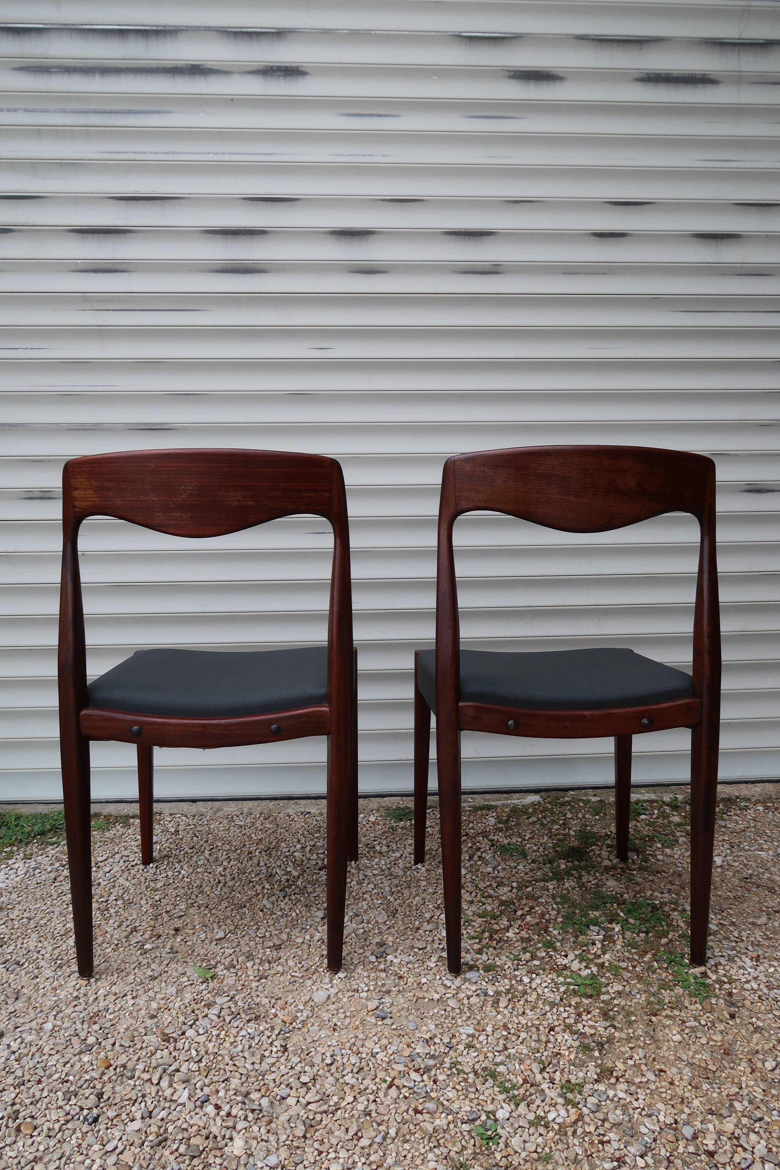 Pair of Scandinavian chairs Niels Otto Moller