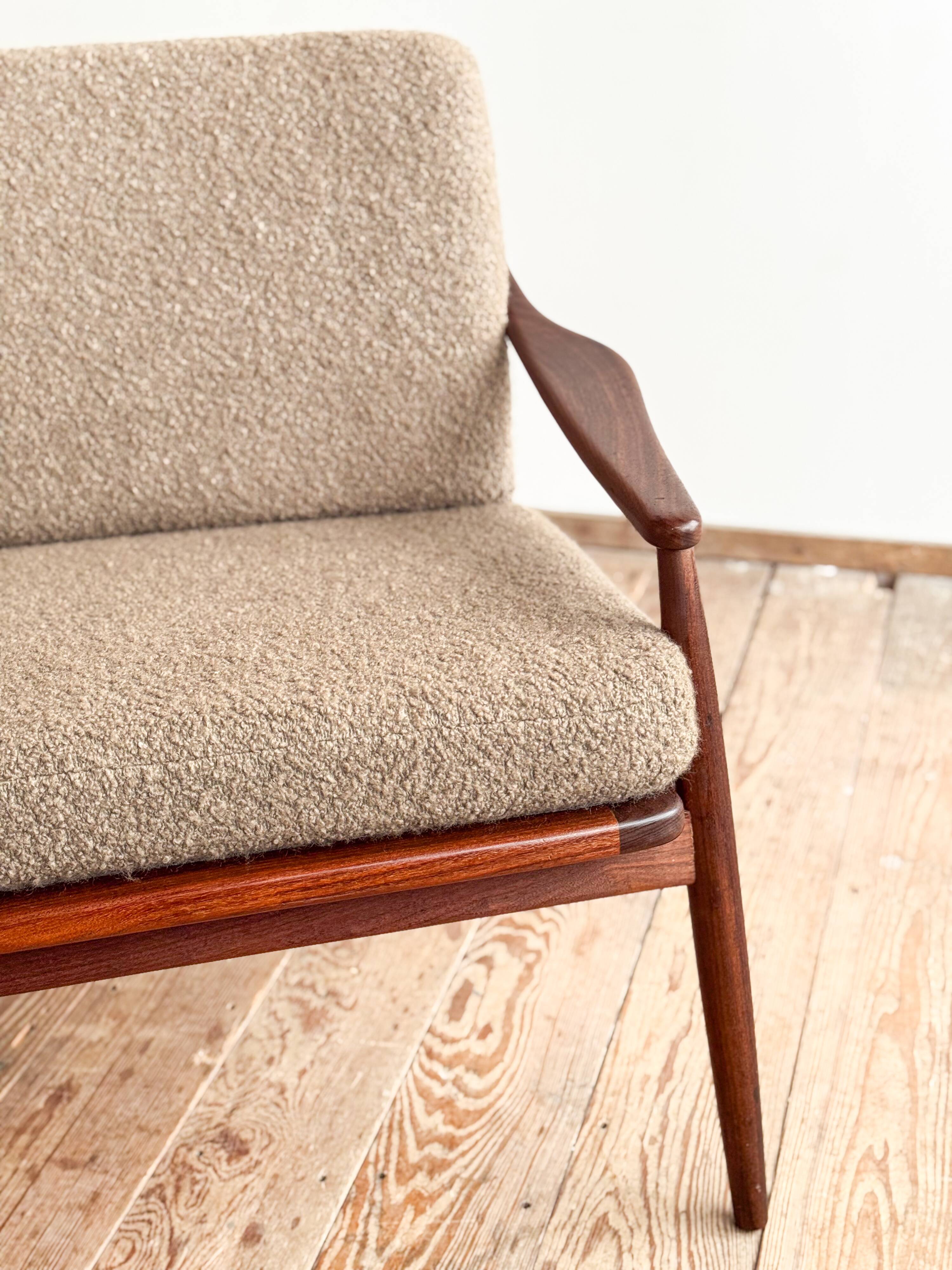 Mid Century Sofa par Hartmut Lohmeyer, teck et cannage