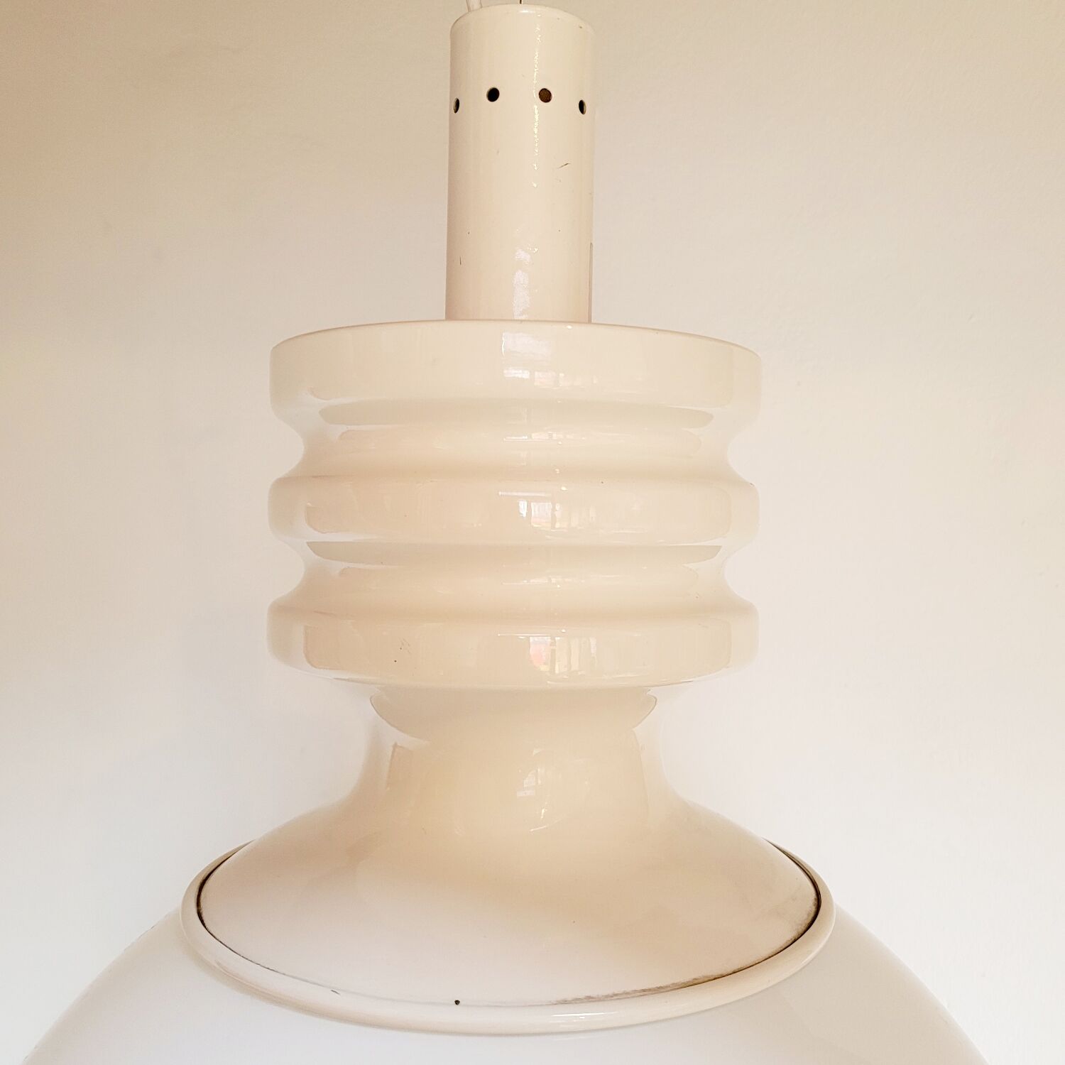 Large opaline suspension 1970s