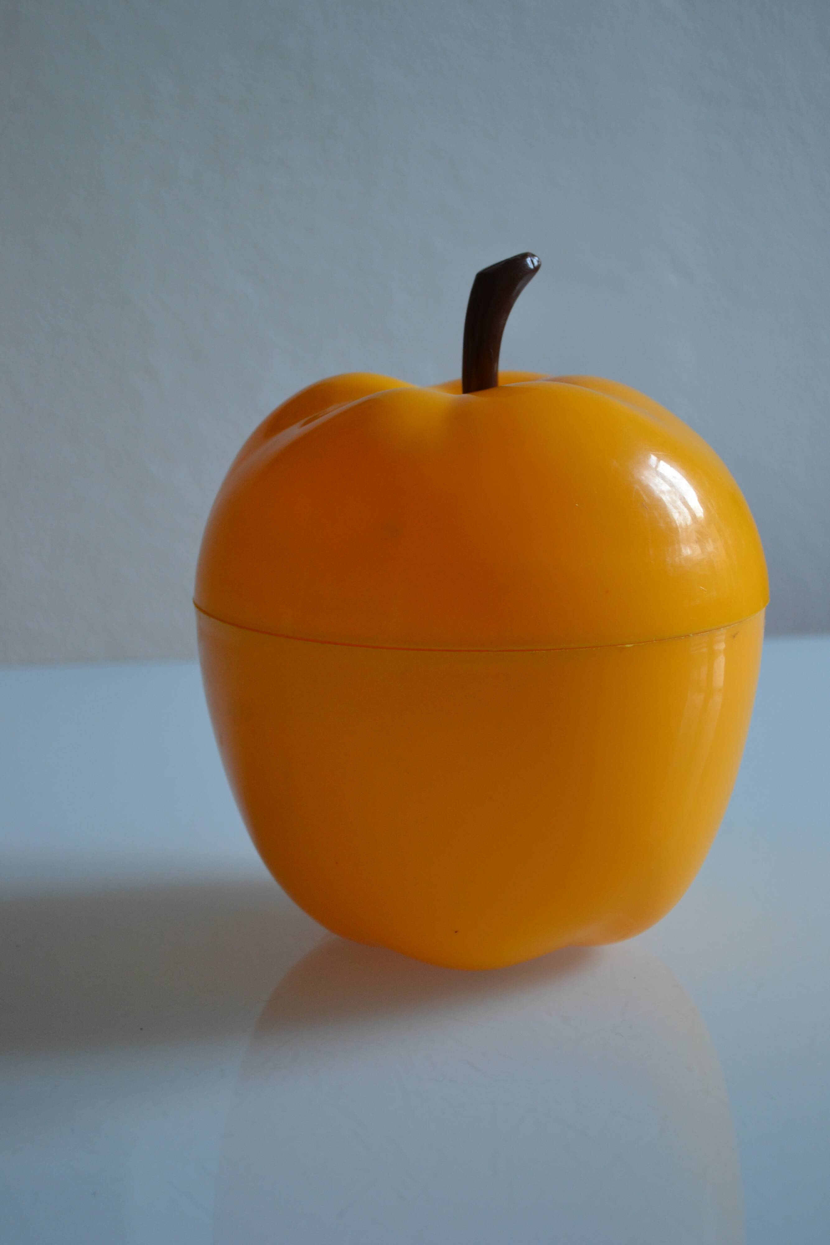 Vintage 70's yellow apple ice bucket or ice cubes