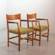 Chaises d'appoint/accoudoirs en bois « Town Hall » danoises de Hans Wegner par Plan Mobler, années 50