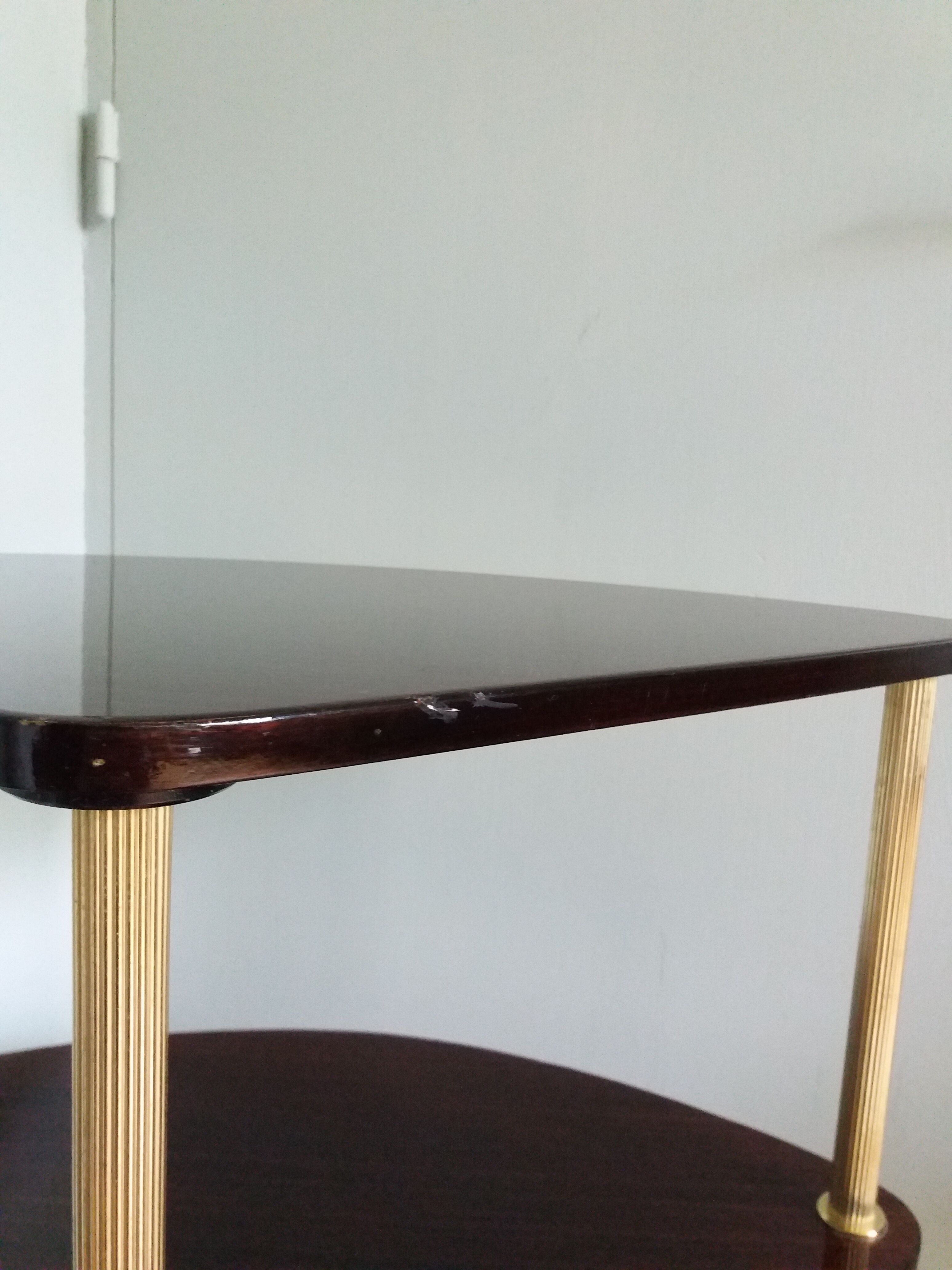 Formica corner shelf neck and gilded metal