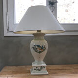 Pied de lampe ancien en porcelaine de Moustiers