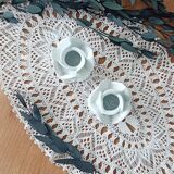Lot de 2 bougeoirs fleurs en céramique