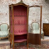 Curved showcase in marquetry Louis XV style