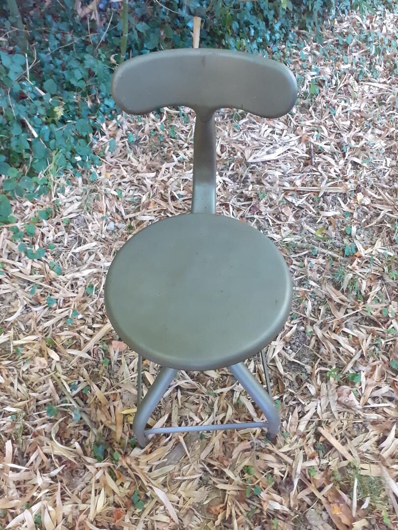 Nicolle Chair