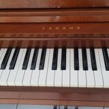 Piano Console Yamaha