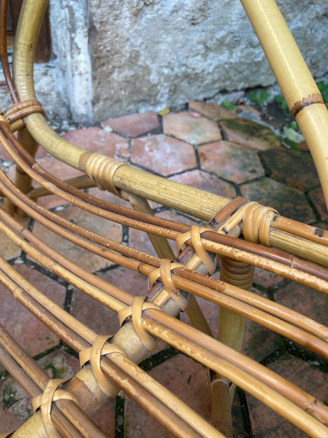 Vintage rattan lounge