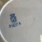 14 mismatched flat plates Terre de fer