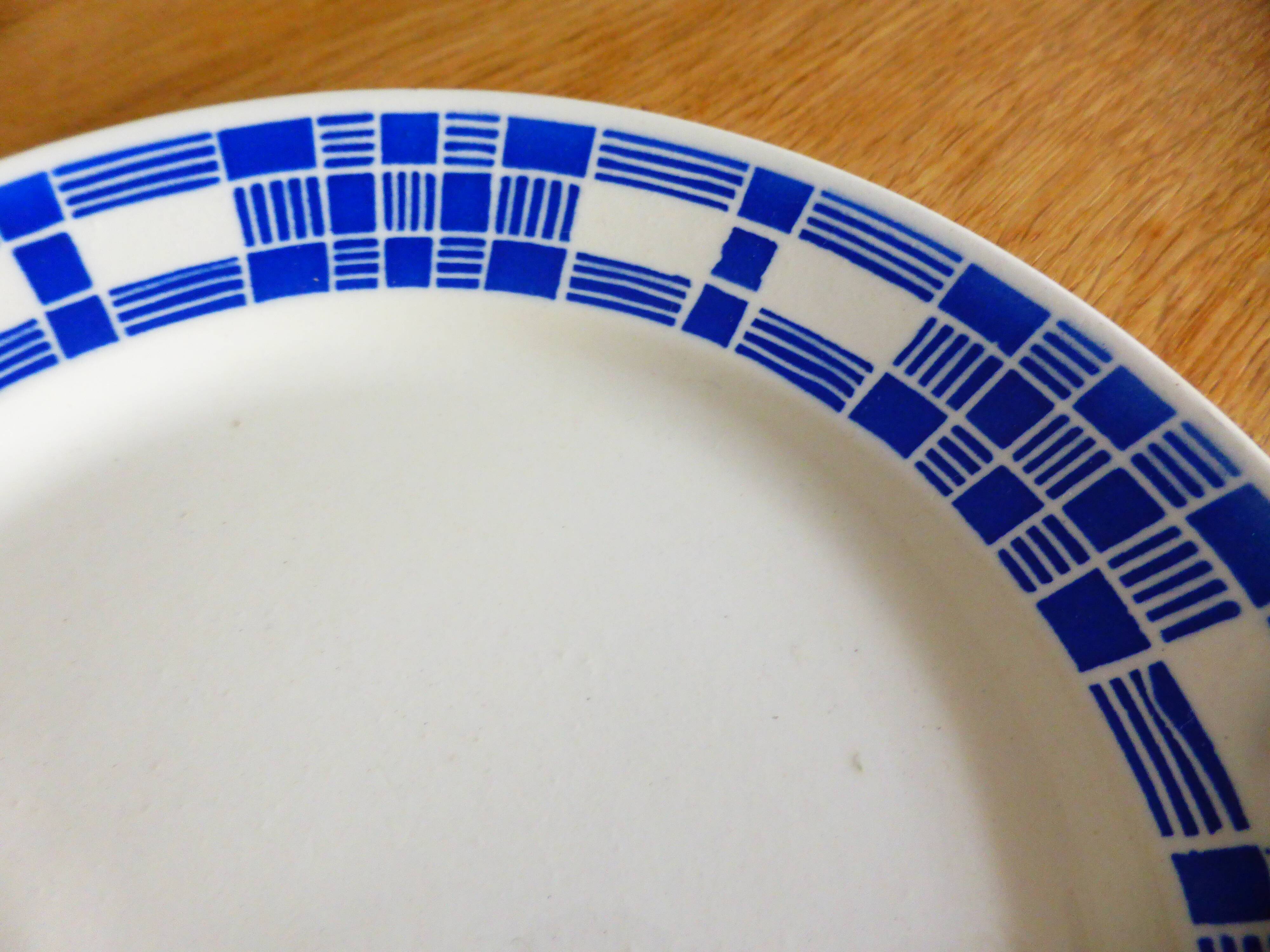 1 dessert plate from Badonviller 221215