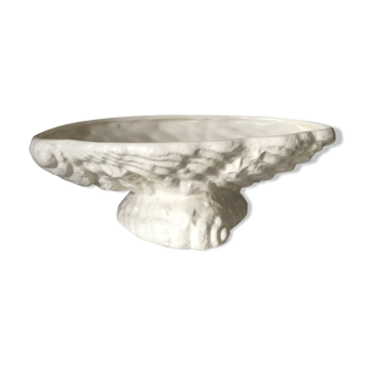 Empty-pockets shell art deco style