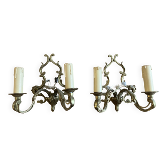 Pair of bronze wall lights