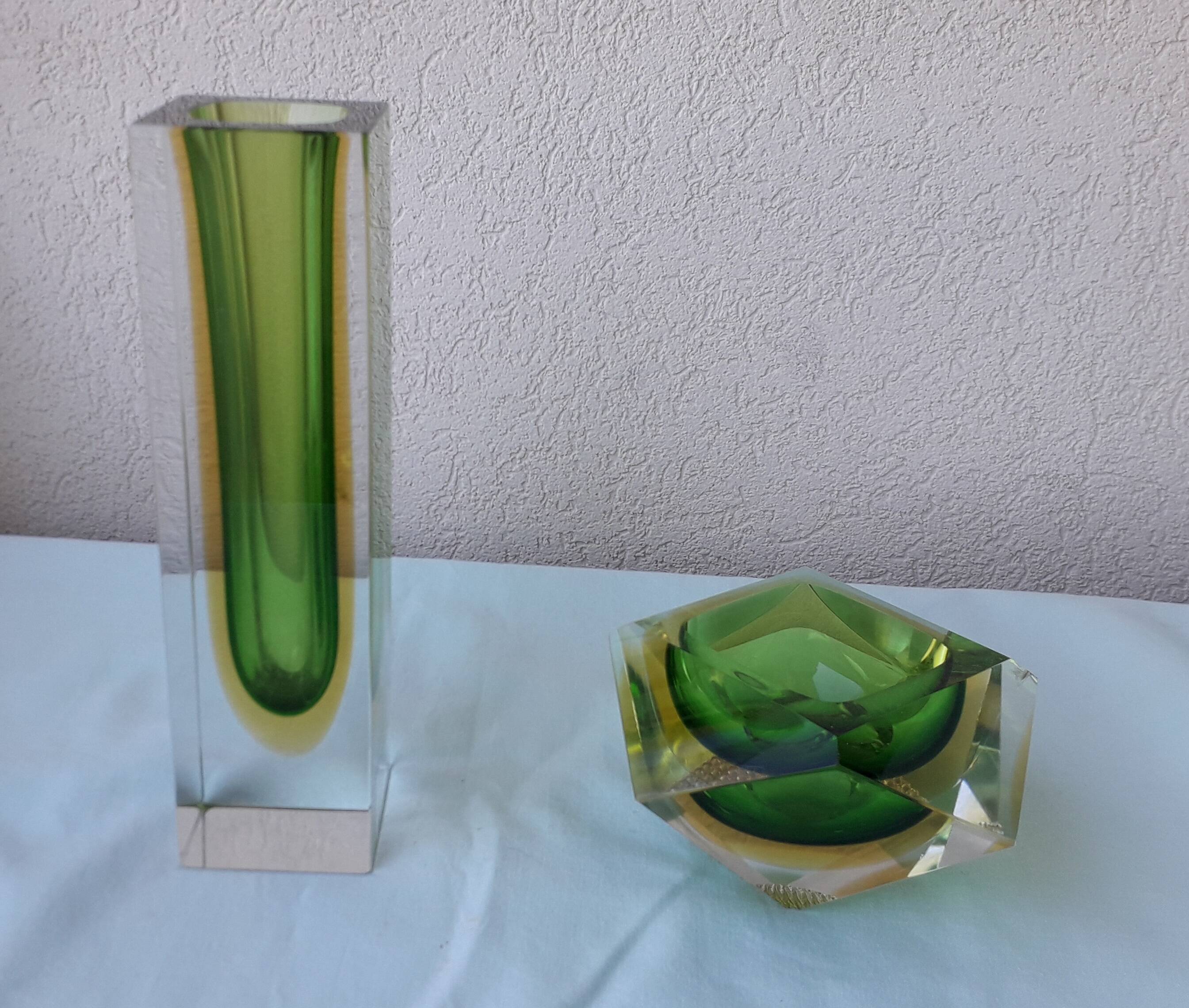 Murano glass Sommerso vase