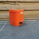 Vintage bathroom bin