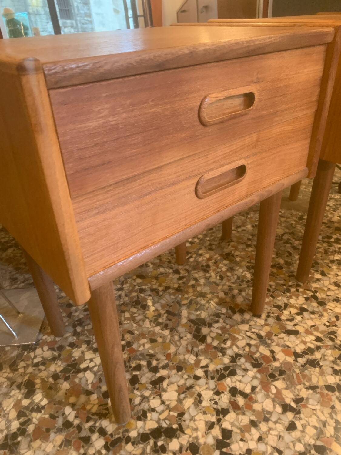 Paire de chevets danois en teck mid-century