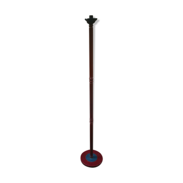 Vintage lamppost foot