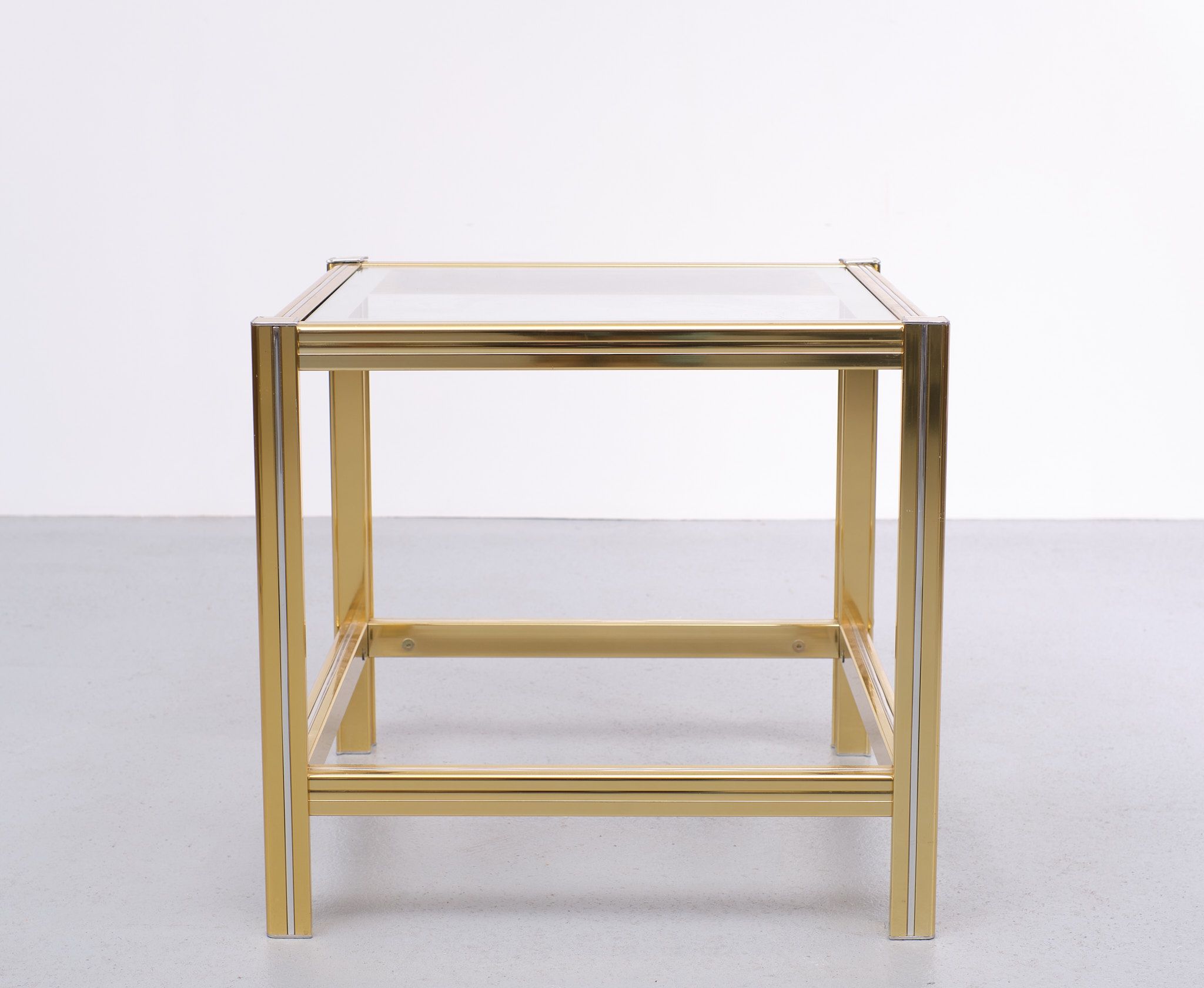 Table d'appoint, années 1970